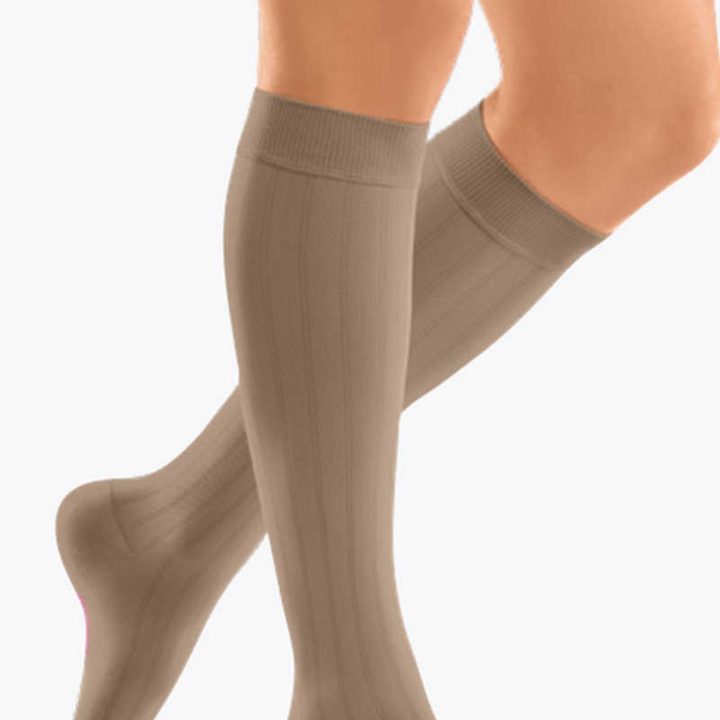 Chaussettes de contention Homme Mediven 20 Complice par Medi - Coloris Fauve Chaussettes de contention Homme Mediven 20 Complice par Medi - Coloris Fauve