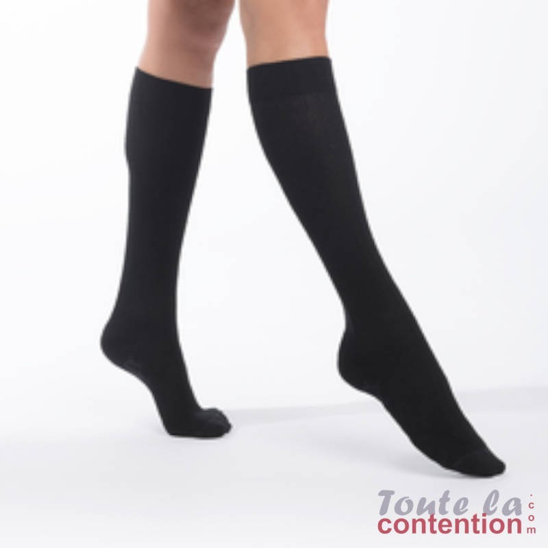 Chaussettes de contention Femme Active Loisirs Bambou classe 2 Sigvaris - Coloris Noir