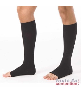 Chaussettes de contention Homme Essentiel Microfibre classe 2 par Sigvaris - Coloris Noir à pieds ouverts