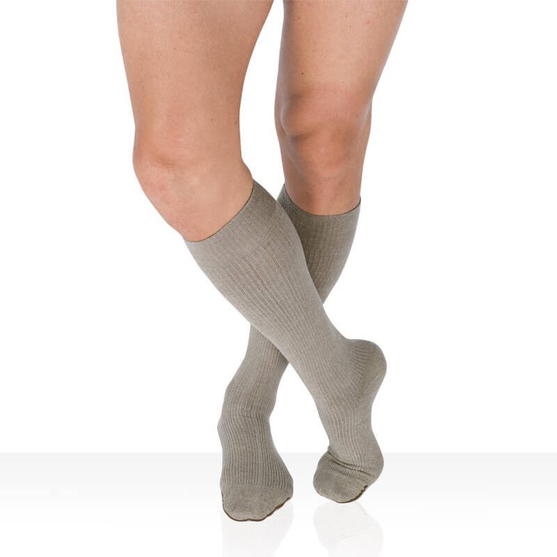 Chaussettes de contention Homme Legger Classic de classe 2 par Innothera - Coloris Gris chiné