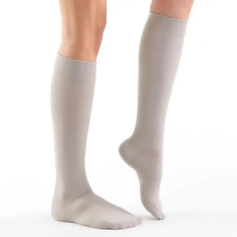 Chaussettes de contention Femme Legger Casual T-Fibre Classe 2 par Innothera - Coloris Beige