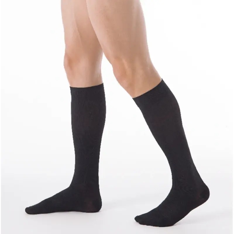 Chaussettes de contention Homme Dynaven Fin Classe 2 par Sigvaris - Coloris Noir