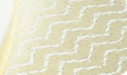Bande adhésive de contention Biplast par Thuasne - Zoom sur l'encollage en chevrons