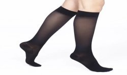 Chaussettes de contention Femme Ideal Classe 3 par Jobst - Coloris Noir