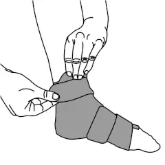 Mise en place du dispositif de compression pour le pied Juzo Wrap - Etape 4